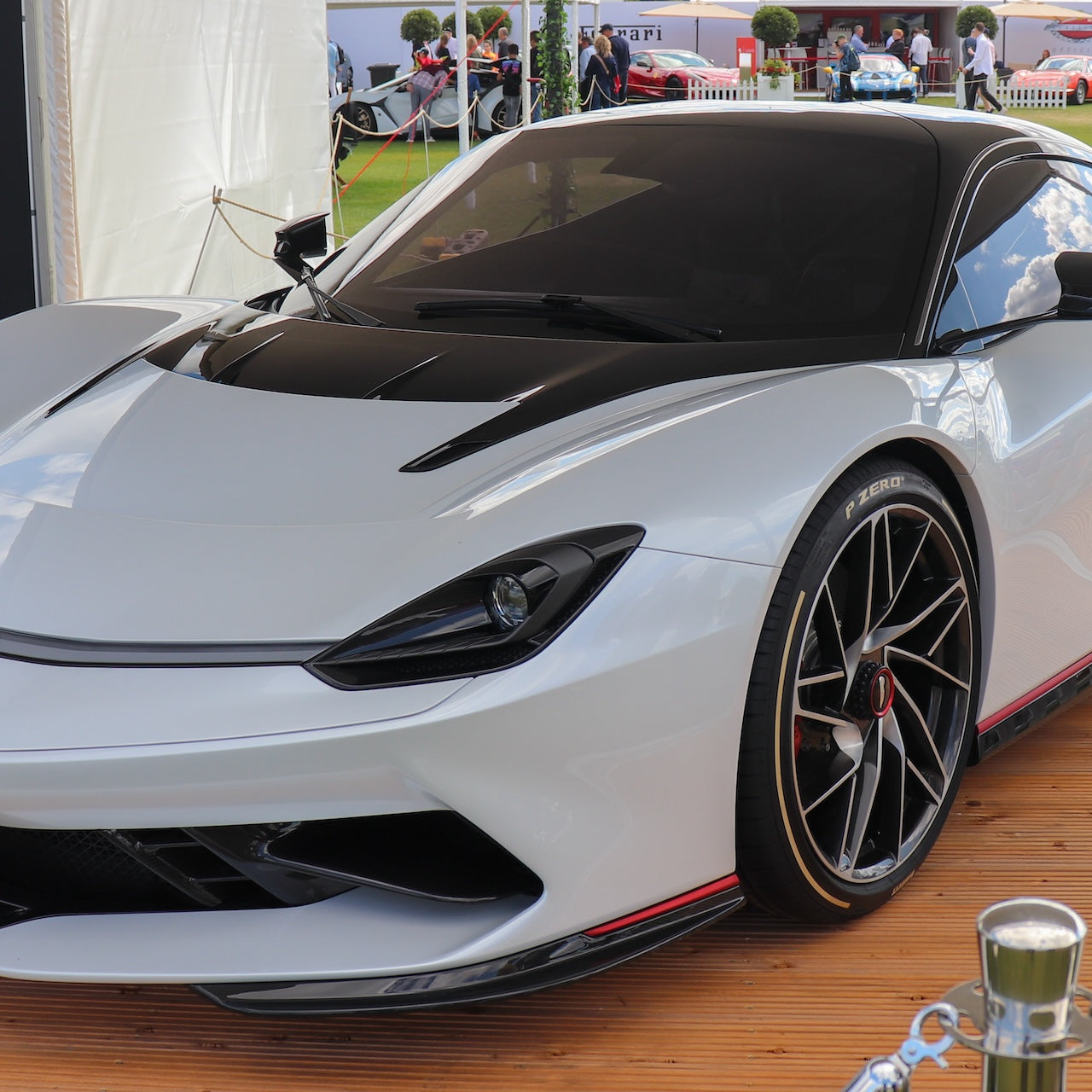 Pininfarina Battista Skiträger